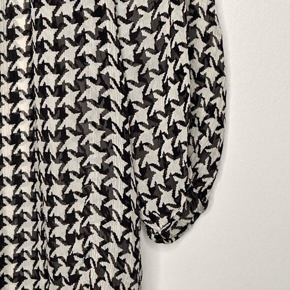 Talbots Sheer Blouse Womens 2X Black White Sheer Puff Sleeve Office Houndstooth - Picture 3 of 7